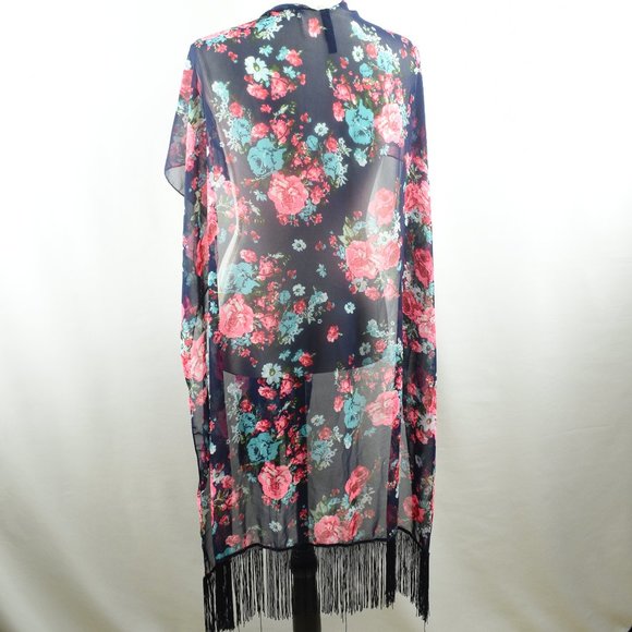 Torrid Floral Print Wrap Blue Floral Shawl OneSize - Picture 6 of 10